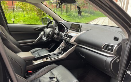 Mitsubishi Eclipse Cross, 2018 год, 2 180 000 рублей, 8 фотография
