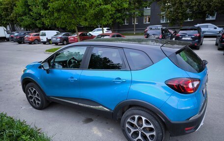 Renault Kaptur I рестайлинг, 2017 год, 1 350 000 рублей, 3 фотография