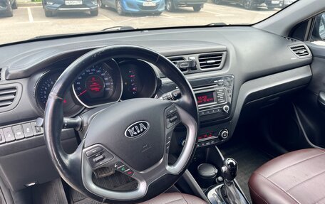 KIA Rio III рестайлинг, 2015 год, 900 000 рублей, 11 фотография