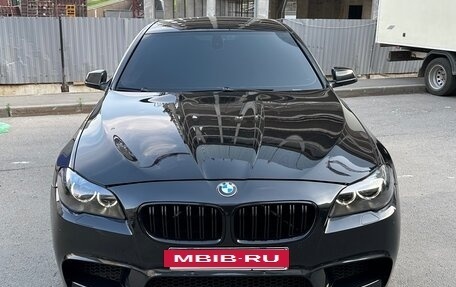 BMW 5 серия, 2010 год, 1 850 000 рублей, 2 фотография