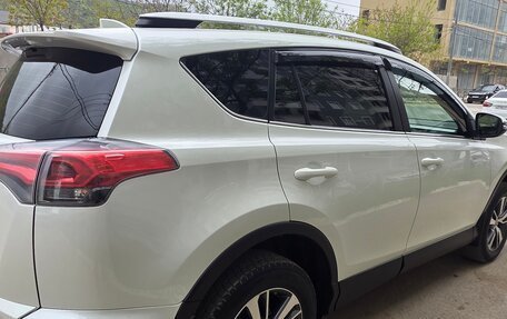 Toyota RAV4, 2016 год, 2 280 000 рублей, 3 фотография