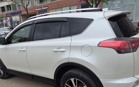 Toyota RAV4, 2016 год, 2 280 000 рублей, 15 фотография