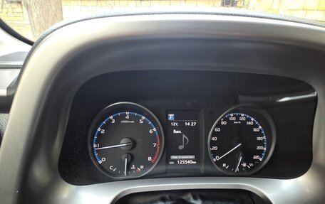 Toyota RAV4, 2016 год, 2 280 000 рублей, 18 фотография