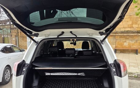 Toyota RAV4, 2016 год, 2 280 000 рублей, 20 фотография