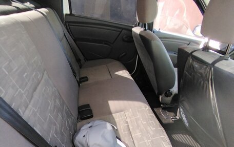 Renault Logan I, 2014 год, 550 000 рублей, 8 фотография