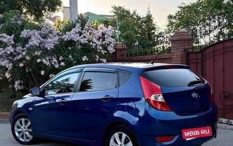 Hyundai Solaris II рестайлинг, 2011 год, 715 000 рублей, 11 фотография