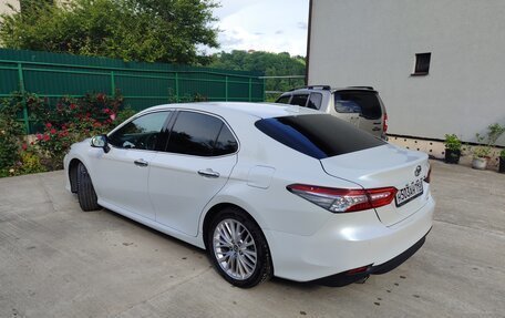 Toyota Camry, 2020 год, 3 150 000 рублей, 4 фотография