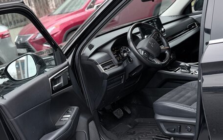 Mitsubishi Outlander, 2022 год, 3 750 000 рублей, 10 фотография
