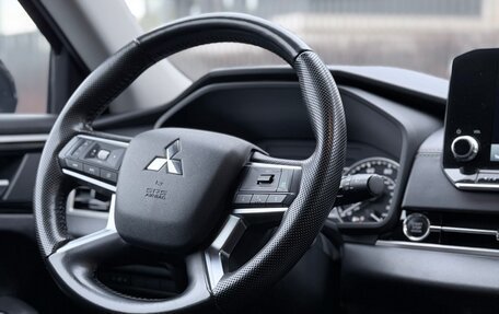 Mitsubishi Outlander, 2022 год, 3 750 000 рублей, 11 фотография