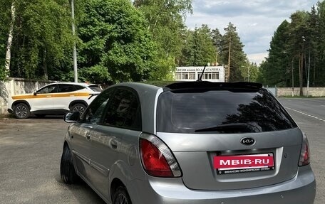 KIA Rio II, 2011 год, 650 000 рублей, 3 фотография