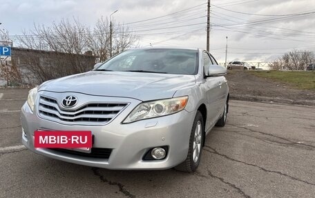 Toyota Camry, 2011 год, 1 500 000 рублей, 2 фотография