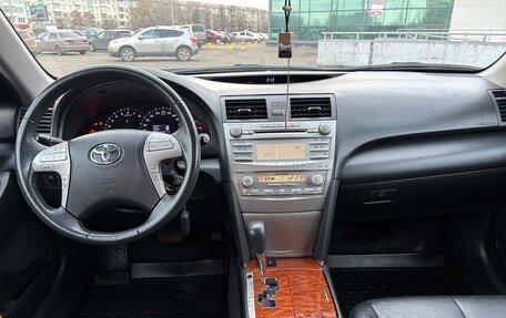 Toyota Camry, 2011 год, 1 500 000 рублей, 10 фотография