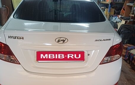 Hyundai Solaris II рестайлинг, 2011 год, 800 000 рублей, 2 фотография