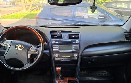 Toyota Camry, 2008 год, 900 000 рублей, 13 фотография