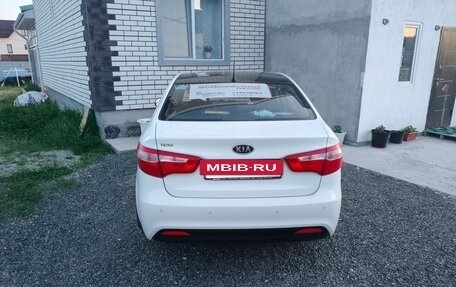 KIA Rio III рестайлинг, 2012 год, 1 000 000 рублей, 4 фотография