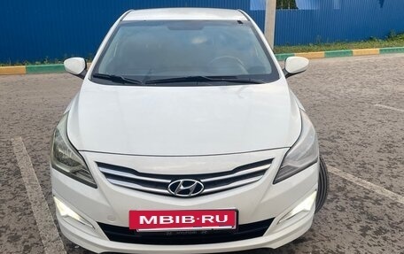 Hyundai Solaris II рестайлинг, 2015 год, 790 000 рублей, 3 фотография