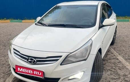 Hyundai Solaris II рестайлинг, 2015 год, 790 000 рублей, 2 фотография