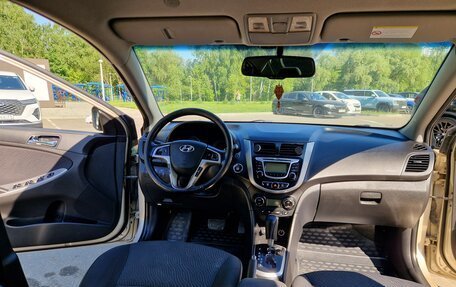 Hyundai Solaris II рестайлинг, 2014 год, 850 000 рублей, 18 фотография