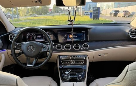 Mercedes-Benz E-Класс, 2018 год, 2 800 000 рублей, 7 фотография