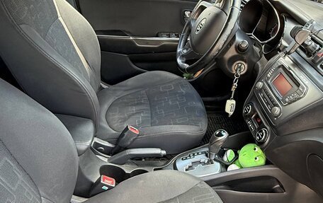 KIA Rio III рестайлинг, 2012 год, 700 000 рублей, 10 фотография