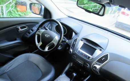 Hyundai ix35 I рестайлинг, 2013 год, 1 215 000 рублей, 17 фотография