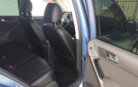 Volkswagen Tiguan I, 2012 год, 1 400 000 рублей, 2 фотография