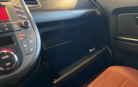 KIA Soul I рестайлинг, 2011 год, 575 000 рублей, 26 фотография