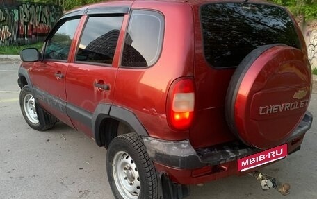 Chevrolet Niva I рестайлинг, 2009 год, 325 000 рублей, 4 фотография