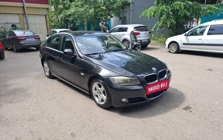 BMW 3 серия, 2010 год, 700 000 рублей, 8 фотография