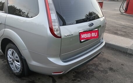 Ford Focus II рестайлинг, 2008 год, 685 000 рублей, 3 фотография