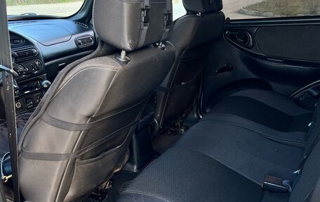 Chevrolet Niva I рестайлинг, 2017 год, 700 000 рублей, 8 фотография