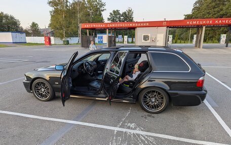 BMW 5 серия, 2001 год, 990 000 рублей, 4 фотография