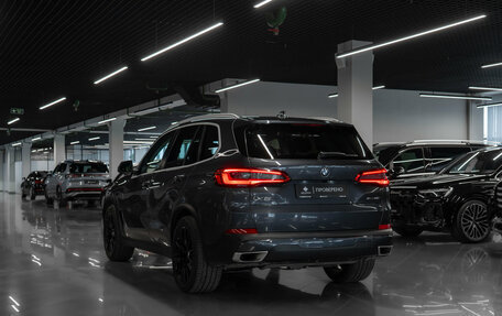 BMW X5, 2019 год, 6 200 000 рублей, 4 фотография