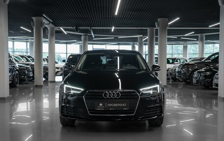 Audi A4, 2018 год, 2 620 000 рублей, 3 фотография