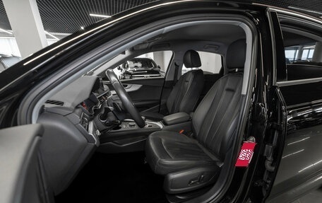 Audi A4, 2018 год, 2 620 000 рублей, 9 фотография