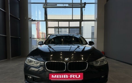 BMW 3 серия, 2018 год, 1 950 000 рублей, 2 фотография