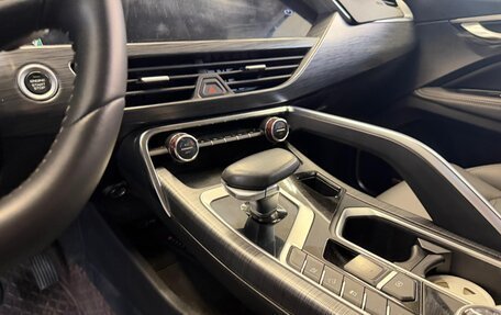 Geely Tugella FY11, 2021 год, 2 380 000 рублей, 6 фотография