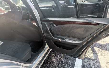 Mercedes-Benz E-Класс, 1997 год, 250 000 рублей, 22 фотография