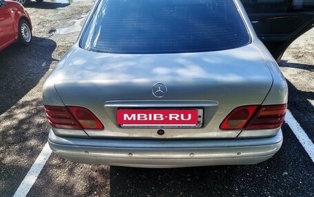 Mercedes-Benz E-Класс, 1997 год, 250 000 рублей, 20 фотография
