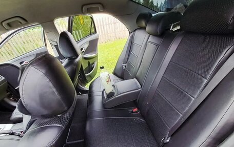 Toyota Corolla, 2010 год, 950 000 рублей, 10 фотография
