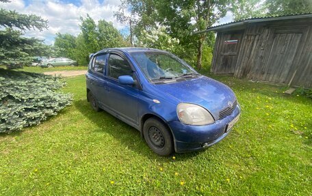 Toyota Yaris I рестайлинг, 2002 год, 350 000 рублей, 3 фотография