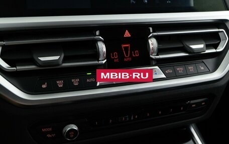 BMW 3 серия, 2021 год, 3 177 077 рублей, 15 фотография