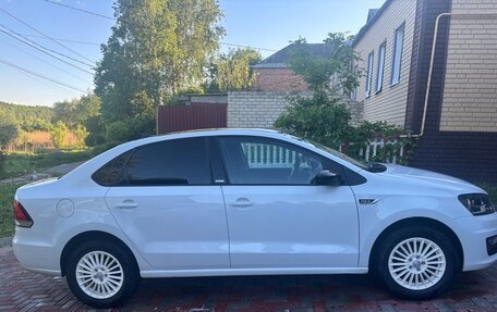 Volkswagen Polo VI (EU Market), 2017 год, 1 300 000 рублей, 7 фотография