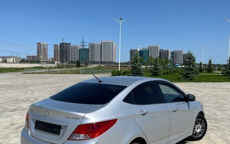 Hyundai Solaris II рестайлинг, 2011 год, 920 000 рублей, 6 фотография