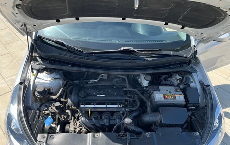 Hyundai Solaris II рестайлинг, 2011 год, 920 000 рублей, 18 фотография
