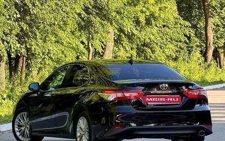 Toyota Camry, 2019 год, 2 690 000 рублей, 3 фотография