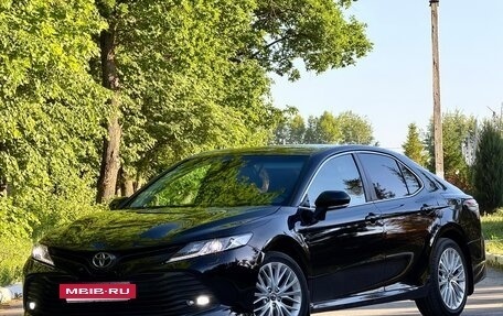 Toyota Camry, 2019 год, 2 690 000 рублей, 5 фотография