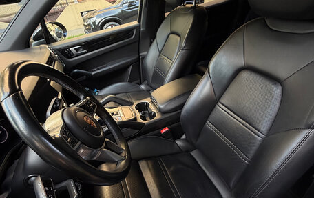 Porsche Cayenne III, 2018 год, 5 582 000 рублей, 12 фотография