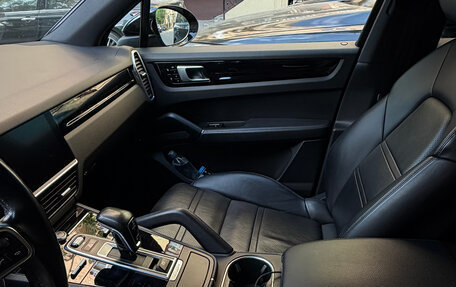Porsche Cayenne III, 2018 год, 5 582 000 рублей, 16 фотография