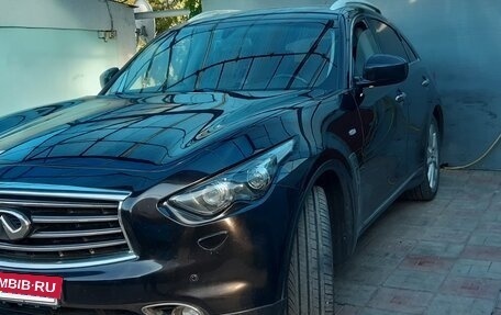 Infiniti FX II, 2012 год, 1 500 000 рублей, 2 фотография